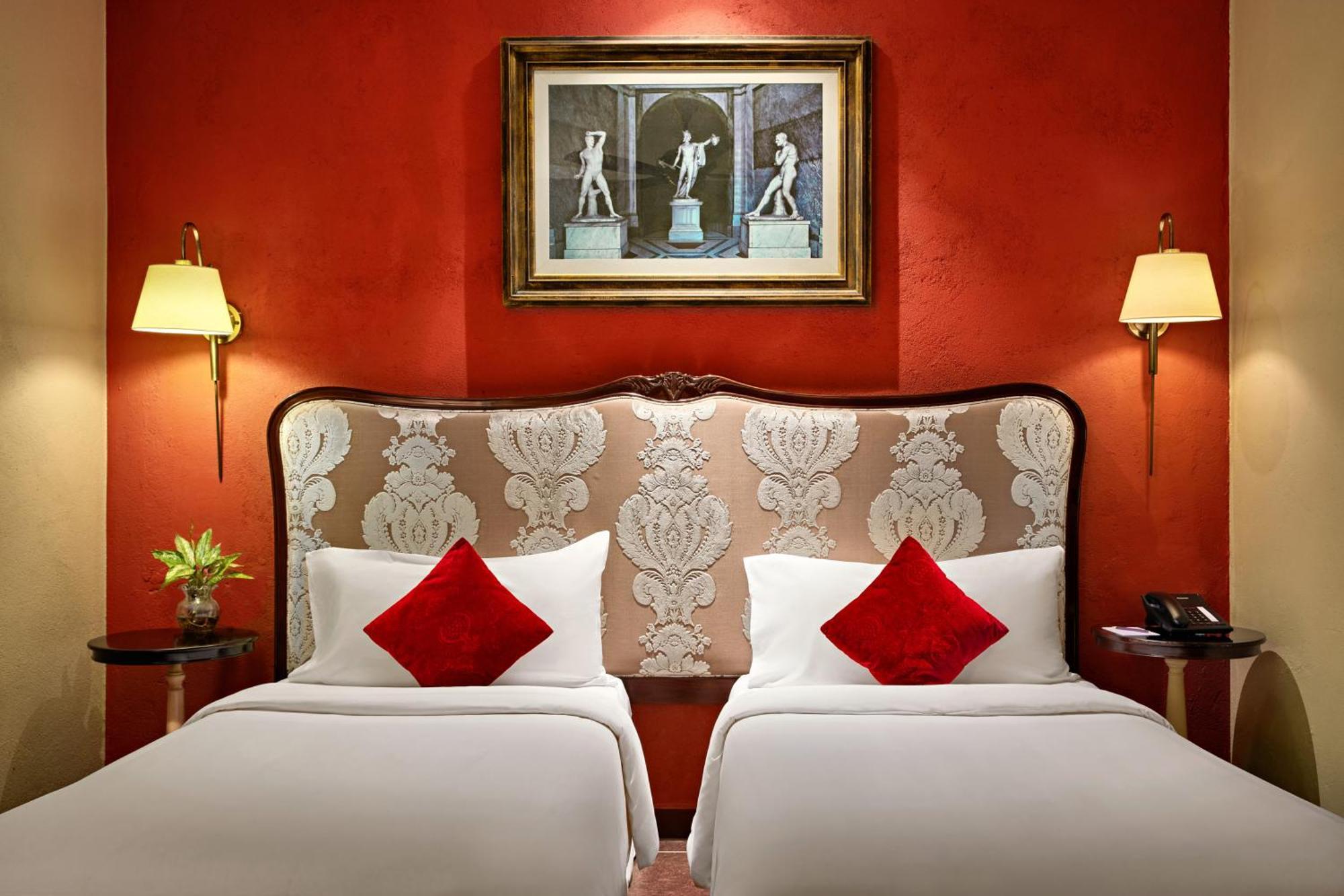 Mercure Danang French Village Bana Hills Exterior photo